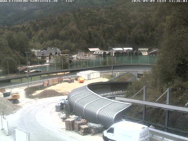 Archived image Webcam Bobsled run Koenigssee