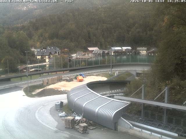 Archived image Webcam Bobsled run Koenigssee