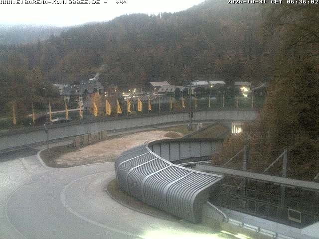 Archived image Webcam Bobsled run Koenigssee