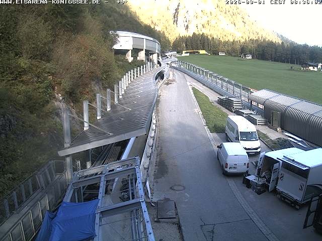 Archiv Foto Webcam Bobbahn am Königssee - Blick bergauf