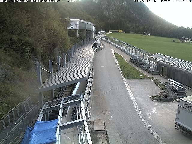 Archiv Foto Webcam Bobbahn am Königssee - Blick bergauf