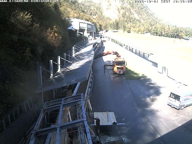 Archiv Foto Webcam Bobbahn am Königssee - Blick bergauf