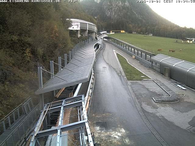 Archiv Foto Webcam Bobbahn am Königssee - Blick bergauf