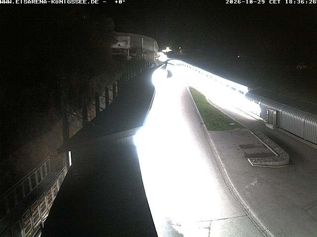 Archiv Foto Webcam Bobbahn am Königssee - Blick bergauf