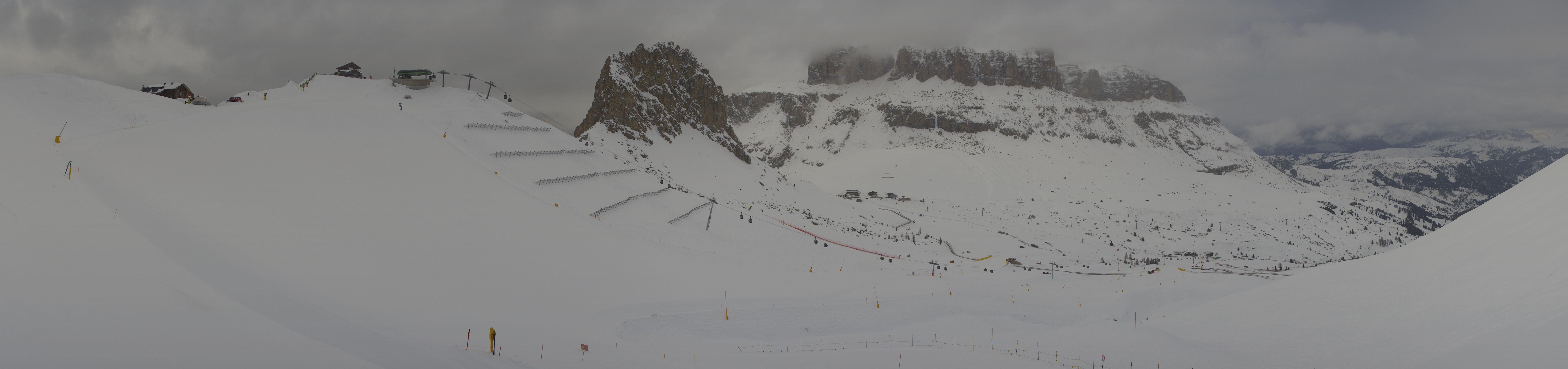 Archiv Foto Webcam Fassatal Panorama - Pordoi Pass