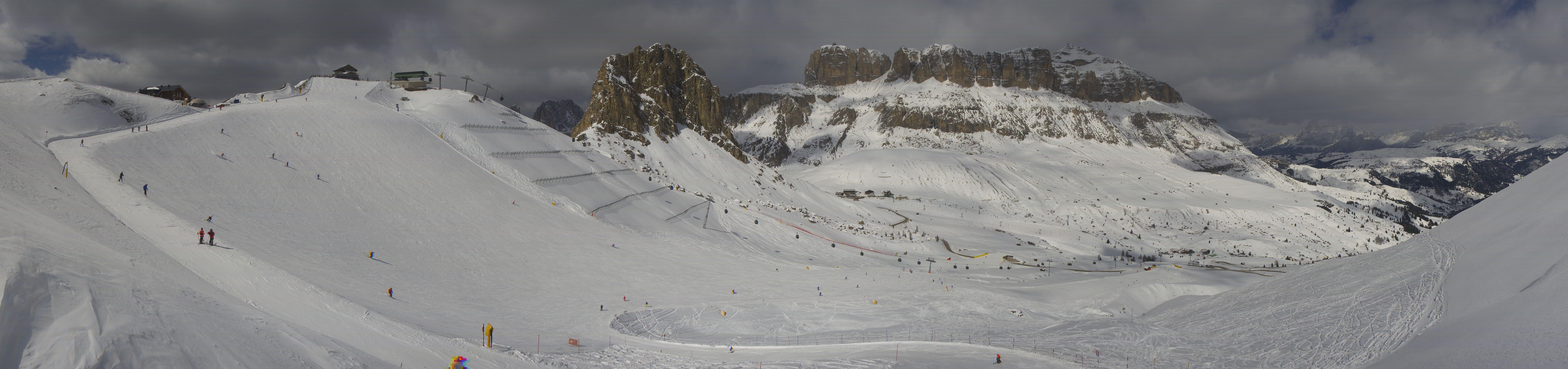 Archiv Foto Webcam Fassatal Panorama - Pordoi Pass