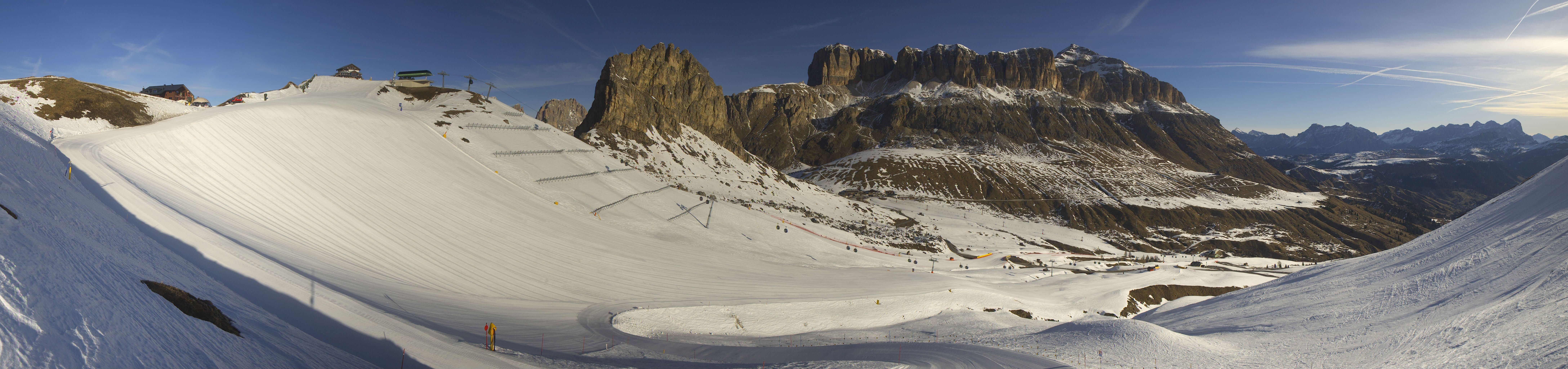 Archiv Foto Webcam Fassatal Panorama - Pordoi Pass