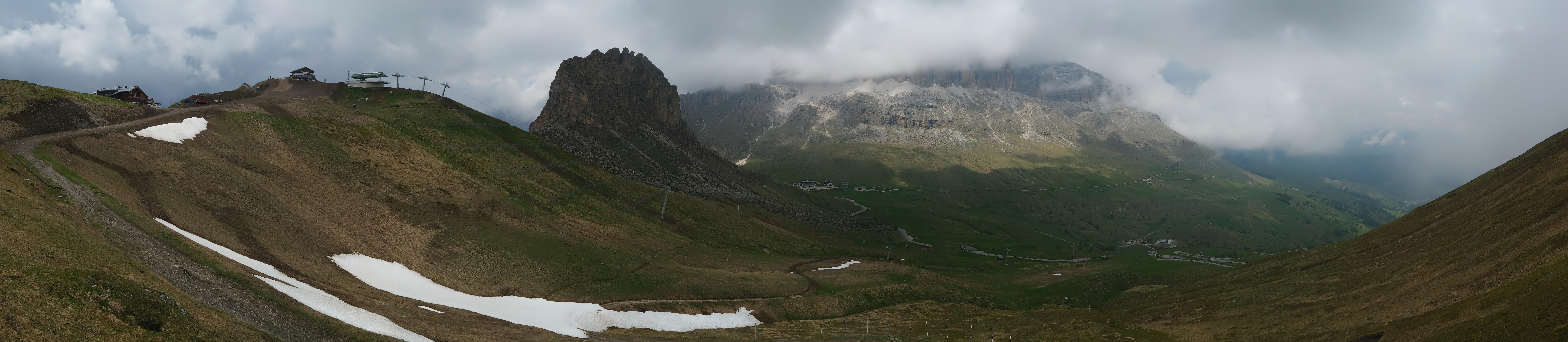 Archiv Foto Webcam Fassatal Panorama - Pordoi Pass