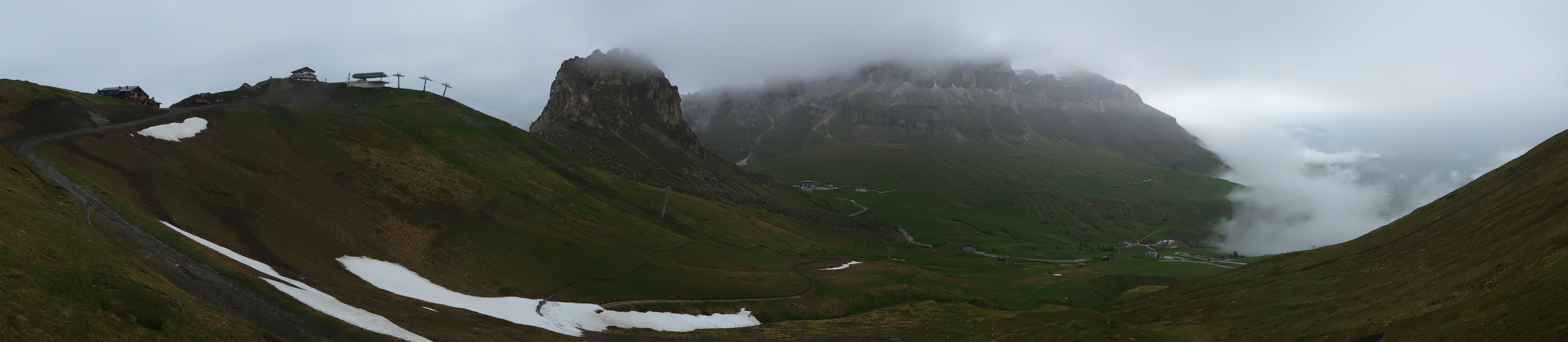 Archiv Foto Webcam Fassatal Panorama - Pordoi Pass