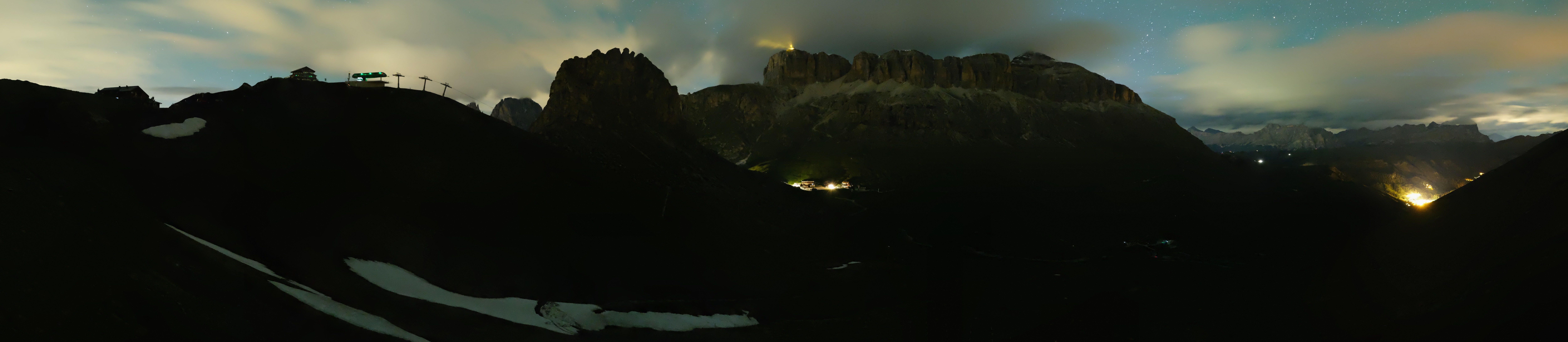 Archiv Foto Webcam Fassatal Panorama - Pordoi Pass