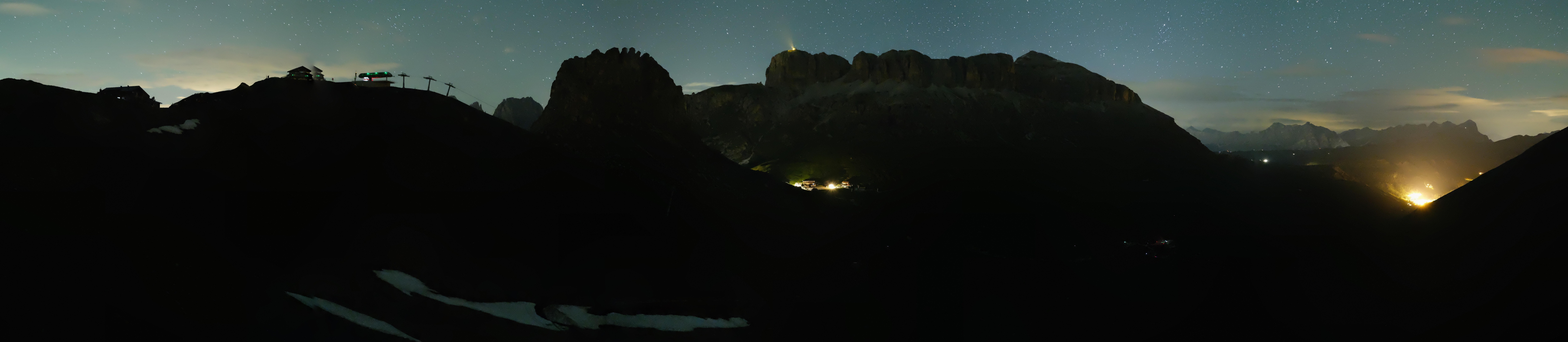 Archiv Foto Webcam Fassatal Panorama - Pordoi Pass