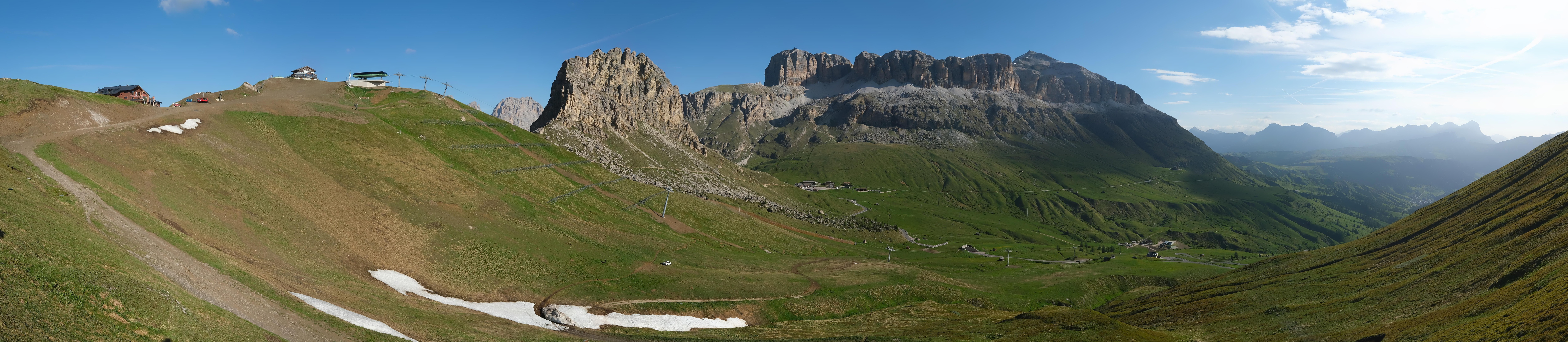 Archiv Foto Webcam Fassatal Panorama - Pordoi Pass