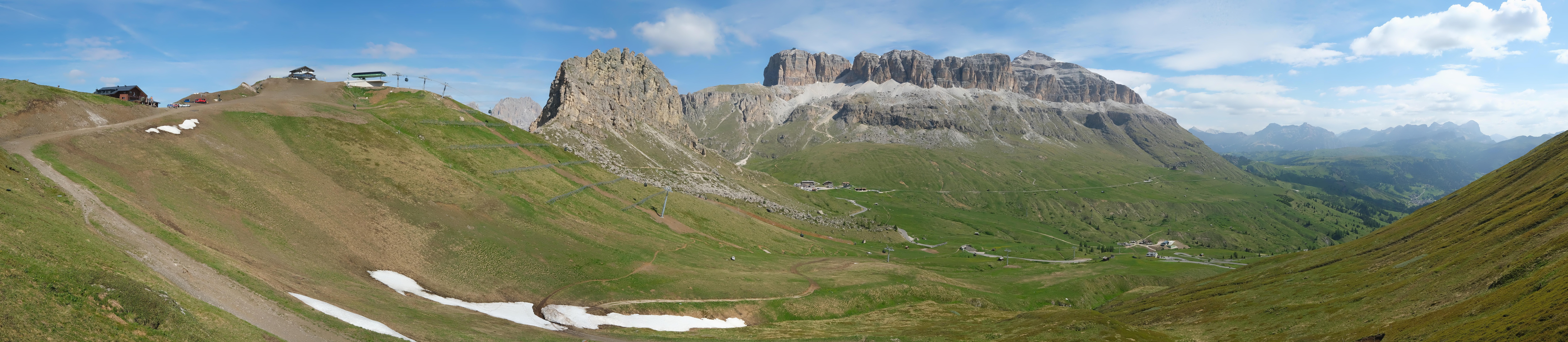 Archiv Foto Webcam Fassatal Panorama - Pordoi Pass