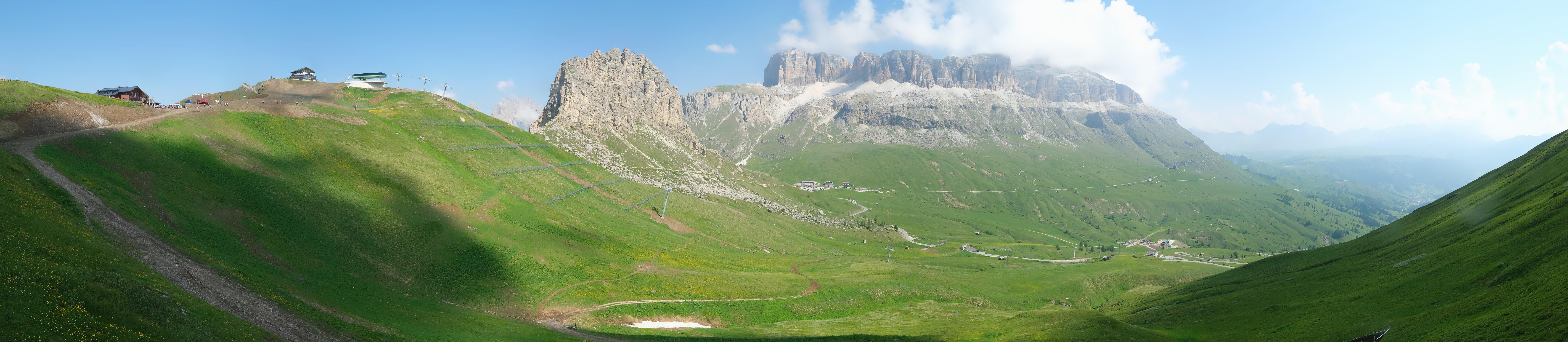 Archiv Foto Webcam Fassatal Panorama - Pordoi Pass