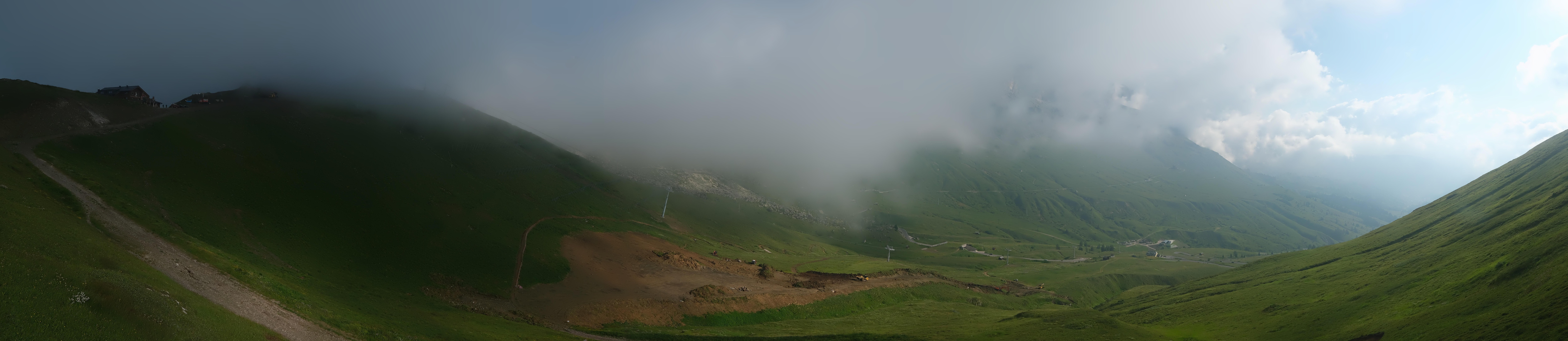 Archiv Foto Webcam Fassatal Panorama - Pordoi Pass