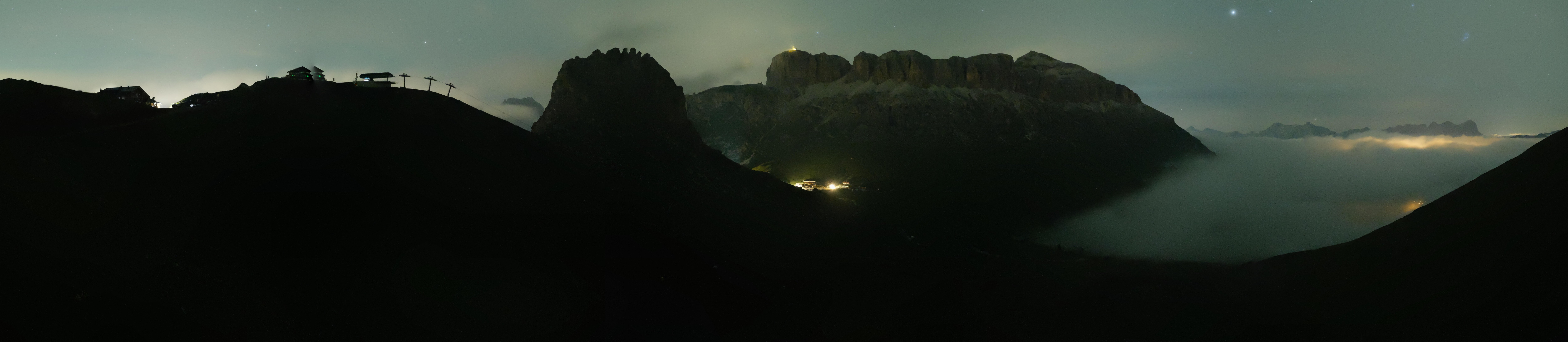 Archiv Foto Webcam Fassatal Panorama - Pordoi Pass