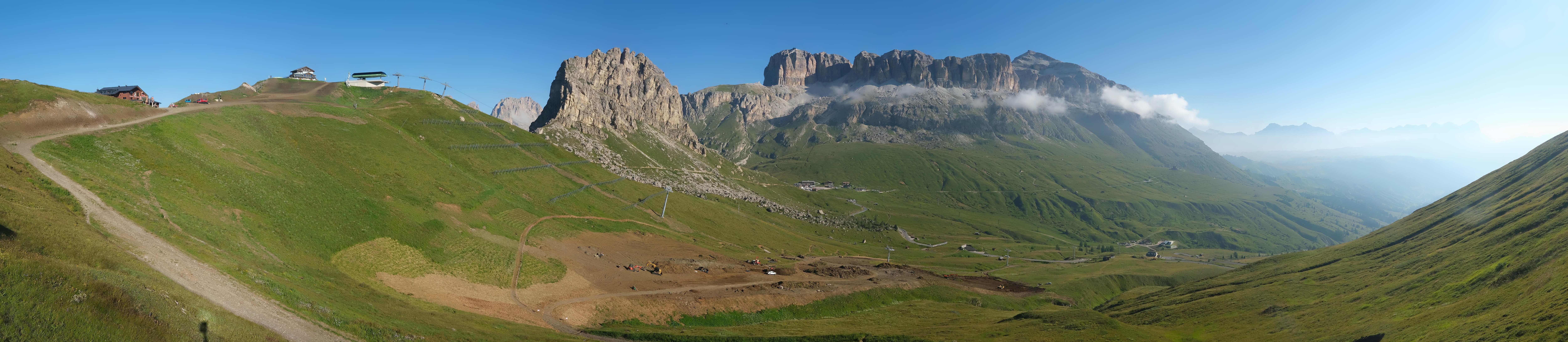 Archiv Foto Webcam Fassatal Panorama - Pordoi Pass