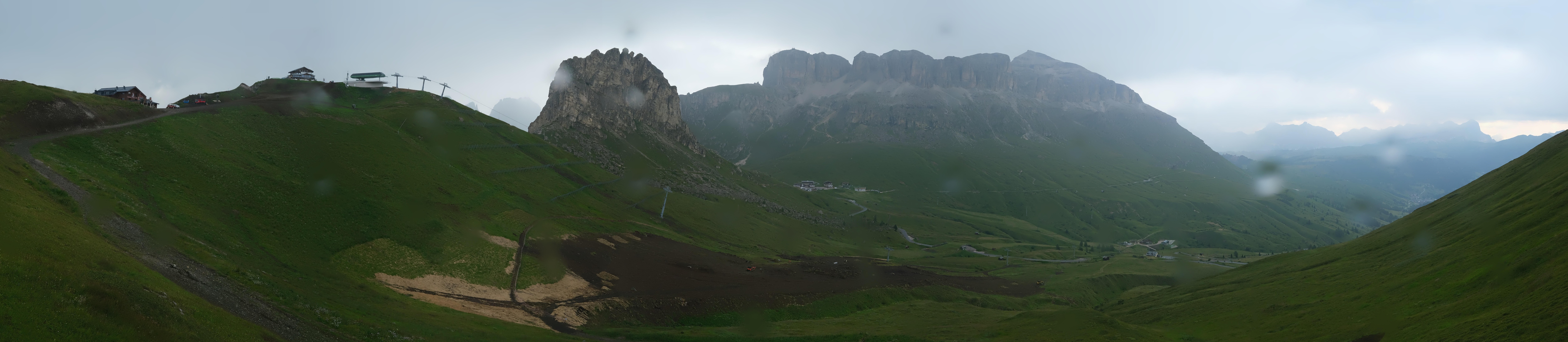 Archiv Foto Webcam Fassatal Panorama - Pordoi Pass
