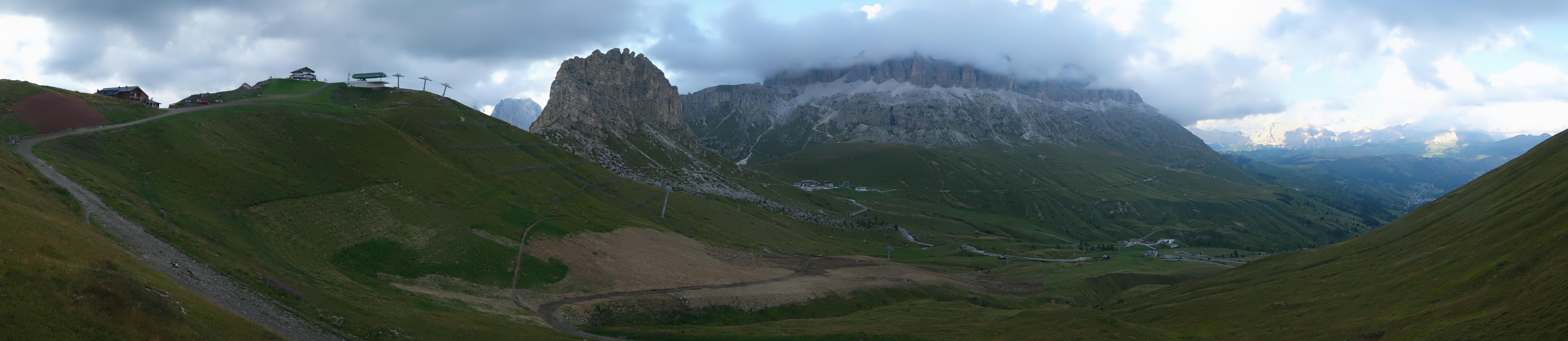 Archiv Foto Webcam Fassatal Panorama - Pordoi Pass