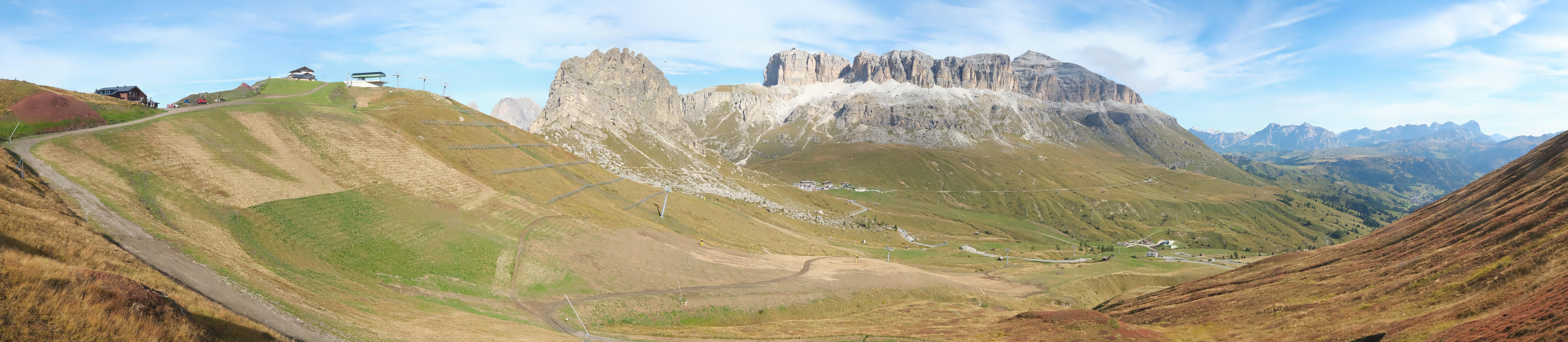 Archiv Foto Webcam Fassatal Panorama - Pordoi Pass