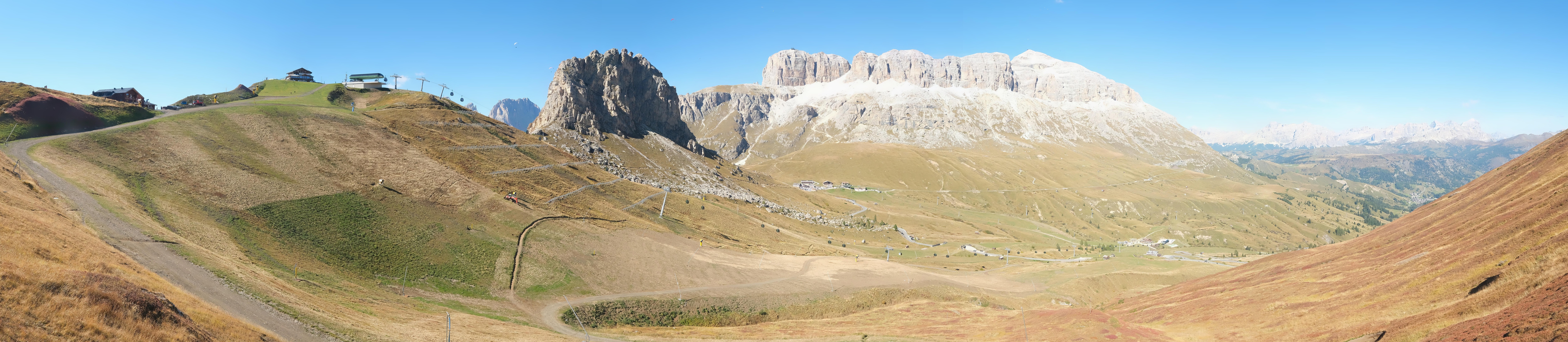 Archiv Foto Webcam Fassatal Panorama - Pordoi Pass