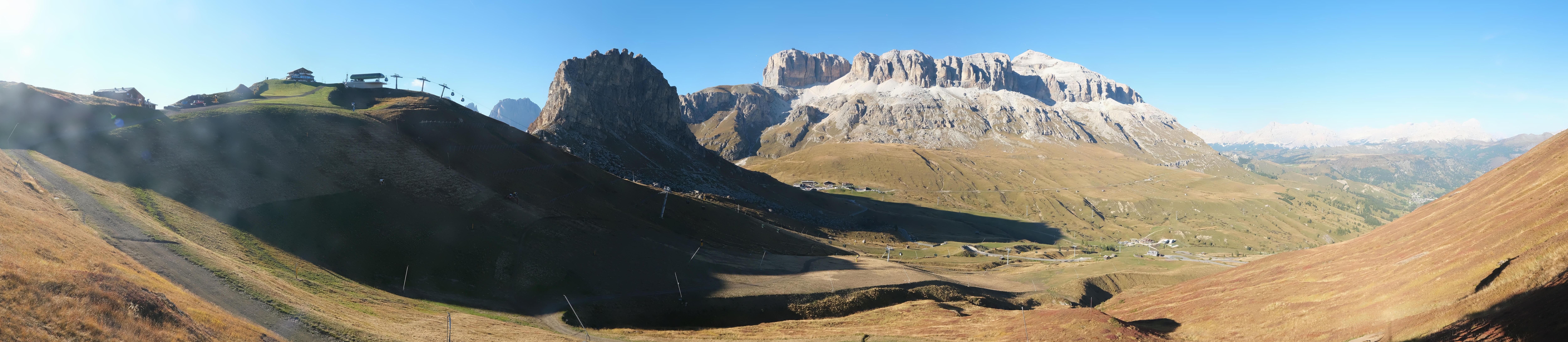 Archiv Foto Webcam Fassatal Panorama - Pordoi Pass