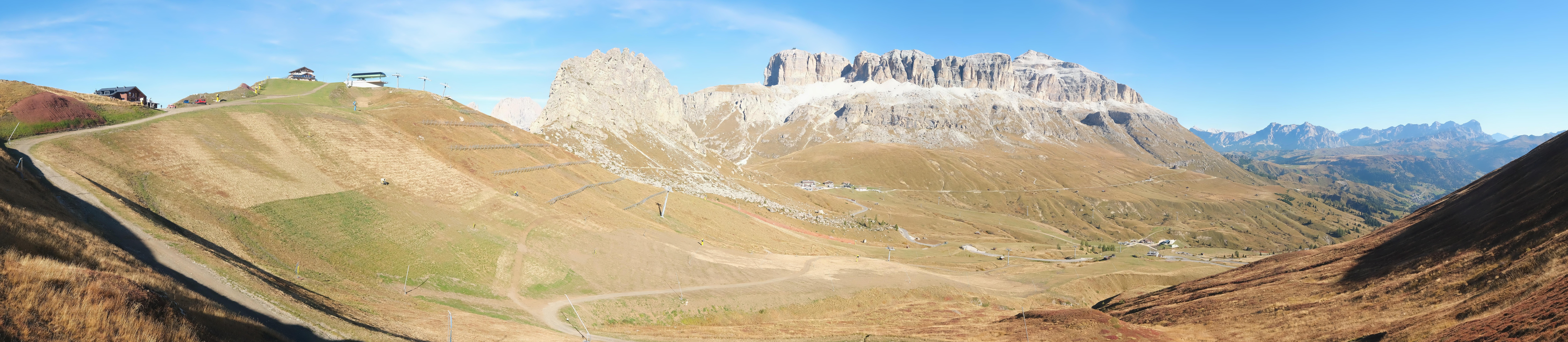 Archiv Foto Webcam Fassatal Panorama - Pordoi Pass