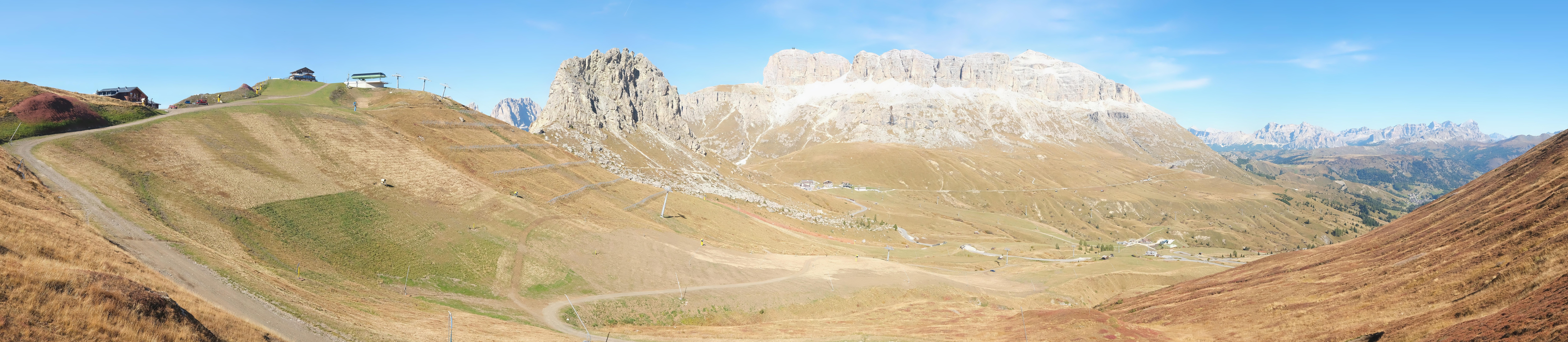 Archiv Foto Webcam Fassatal Panorama - Pordoi Pass
