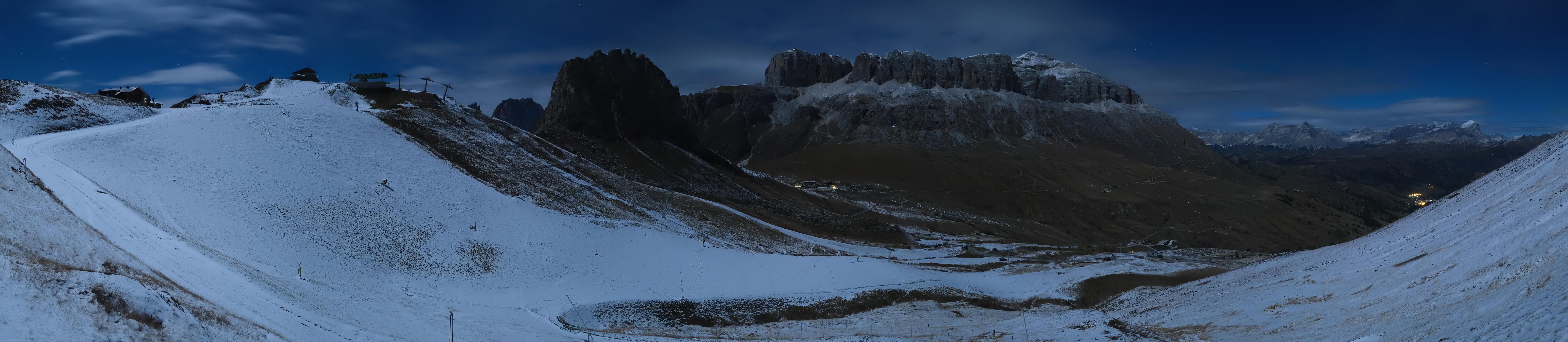 Archiv Foto Webcam Fassatal Panorama - Pordoi Pass