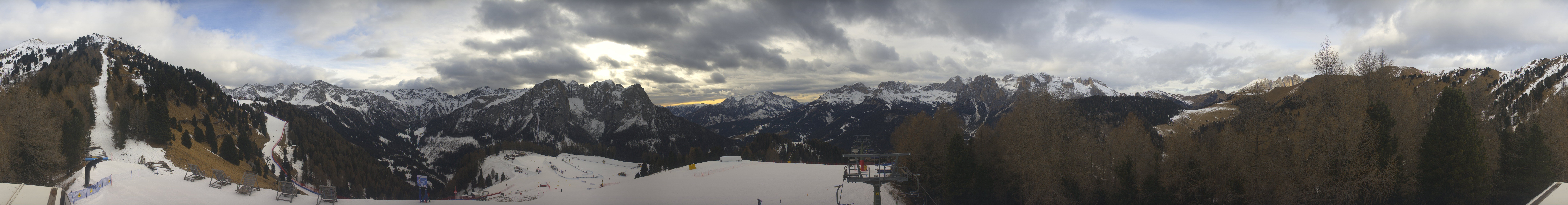 Archived image Webcam Dolomites Panorama - Pozza di Fassa
