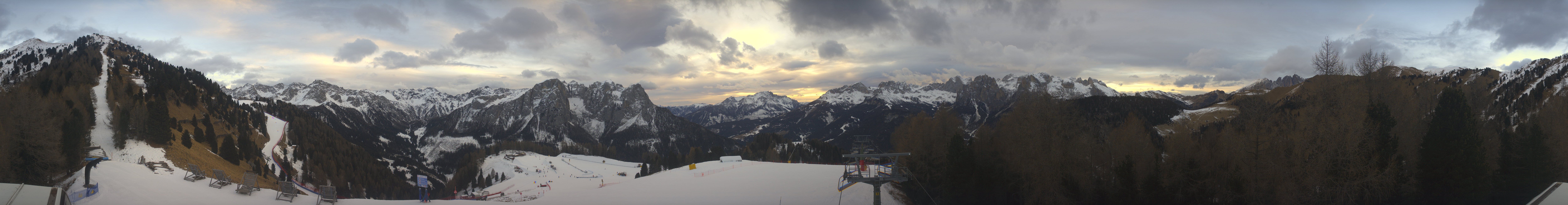 Archived image Webcam Dolomites Panorama - Pozza di Fassa