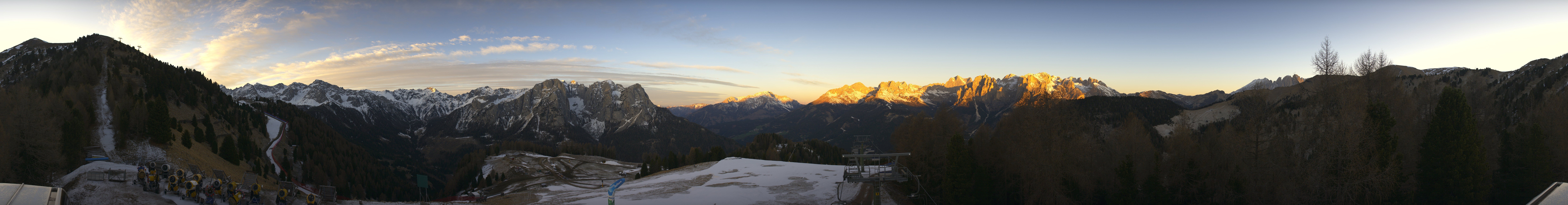 Archived image Webcam Dolomites Panorama - Pozza di Fassa