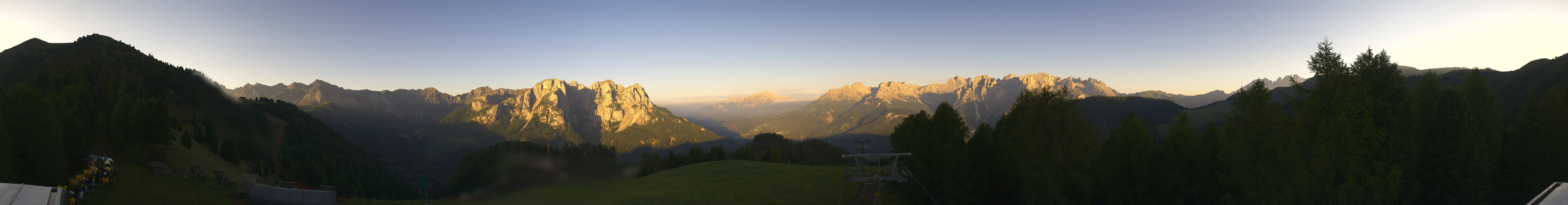 Archived image Webcam Dolomites Panorama - Pozza di Fassa