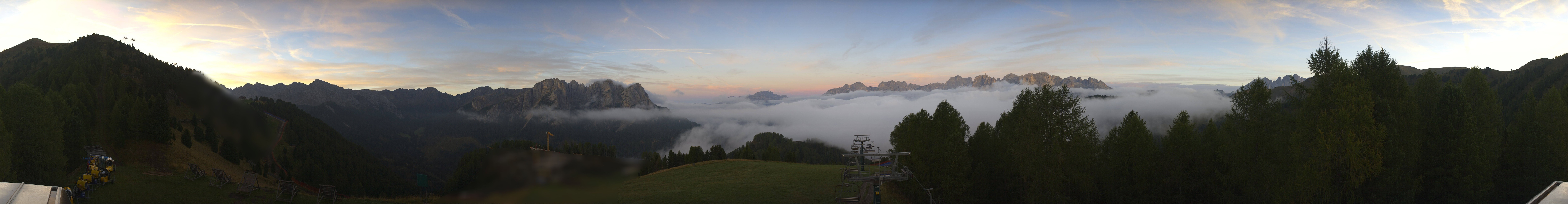 Archived image Webcam Dolomites Panorama - Pozza di Fassa