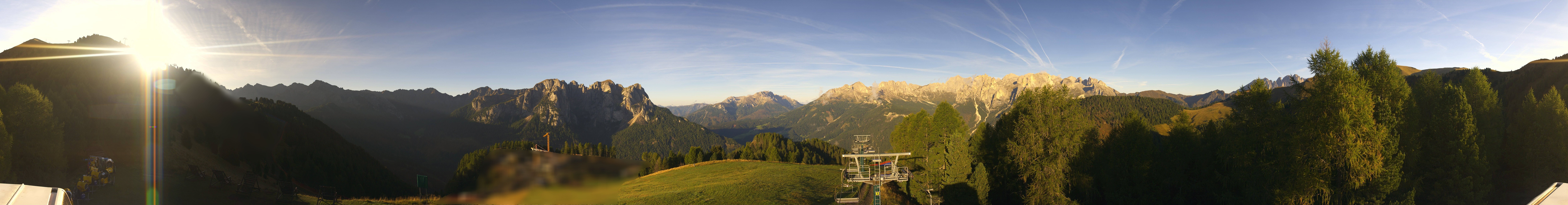 Archived image Webcam Dolomites Panorama - Pozza di Fassa