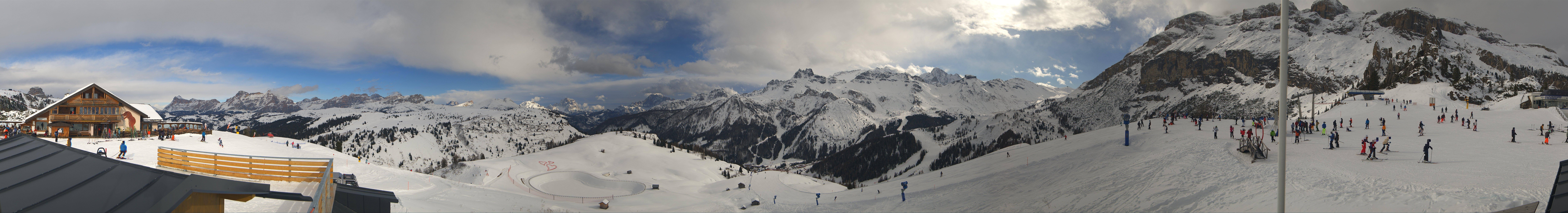 Archiv Foto Webcam Rundblick Bec de Roces, Arabba