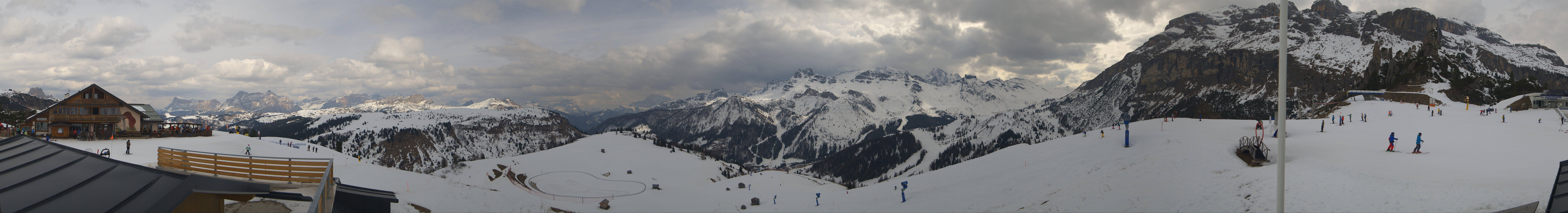 Archiv Foto Webcam Rundblick Bec de Roces, Arabba