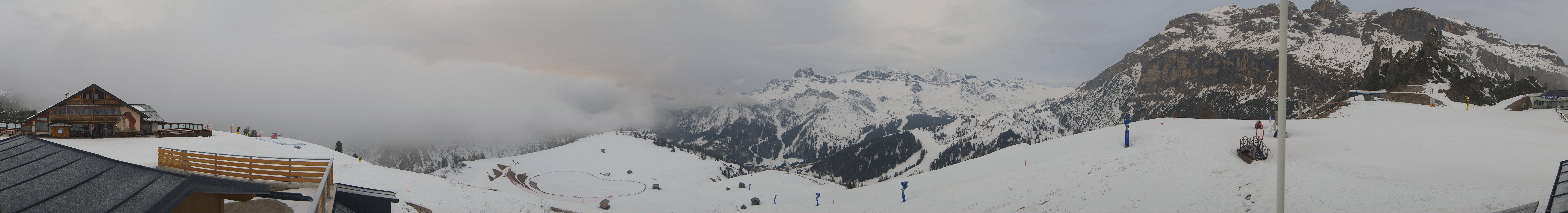 Archiv Foto Webcam Rundblick Bec de Roces, Arabba