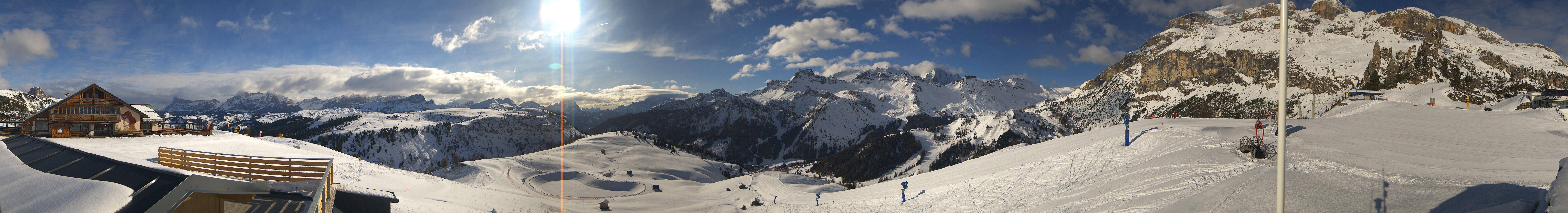 Archiv Foto Webcam Rundblick Bec de Roces, Arabba