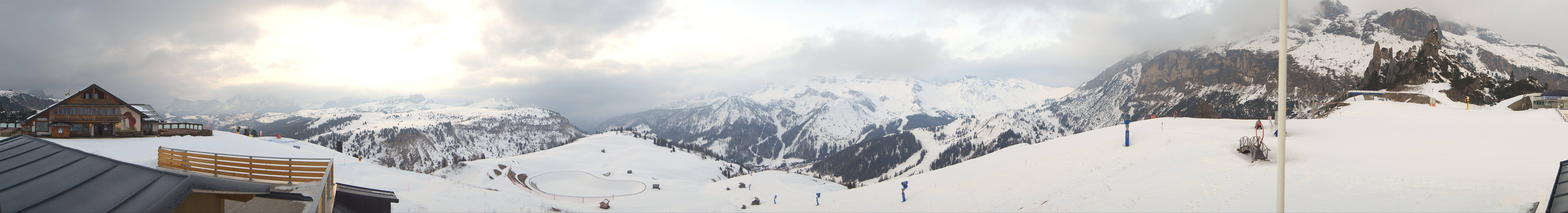 Archiv Foto Webcam Rundblick Bec de Roces, Arabba