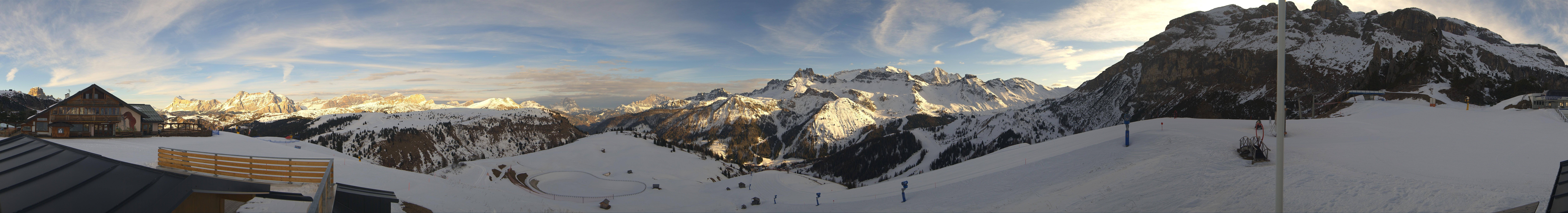 Archiv Foto Webcam Rundblick Bec de Roces, Arabba