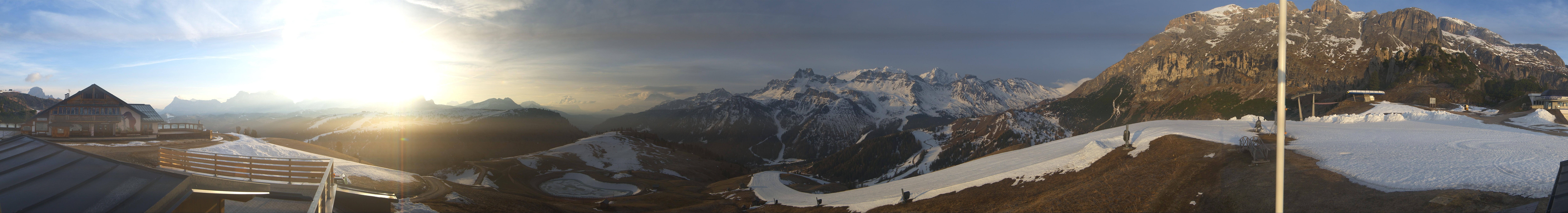 Archiv Foto Webcam Rundblick Bec de Roces, Arabba