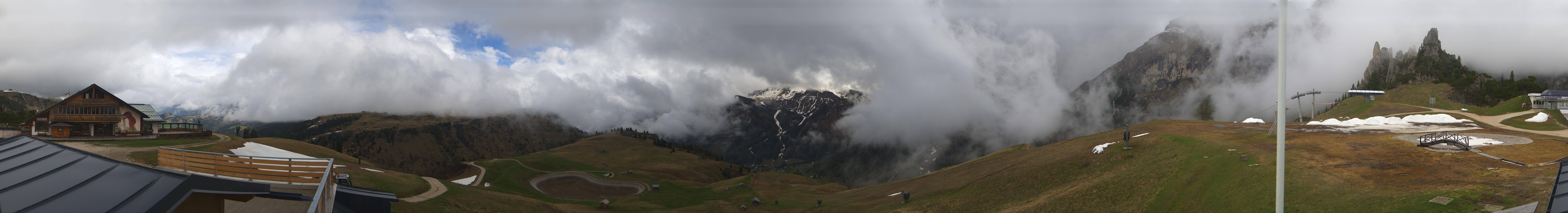 Archiv Foto Webcam Rundblick Bec de Roces, Arabba