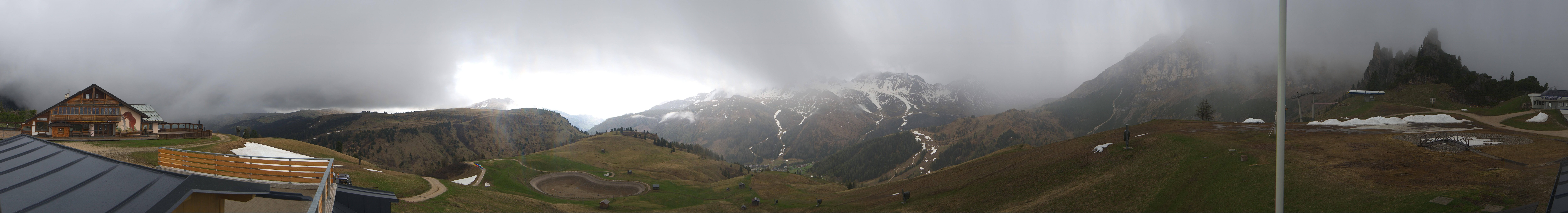 Archiv Foto Webcam Rundblick Bec de Roces, Arabba