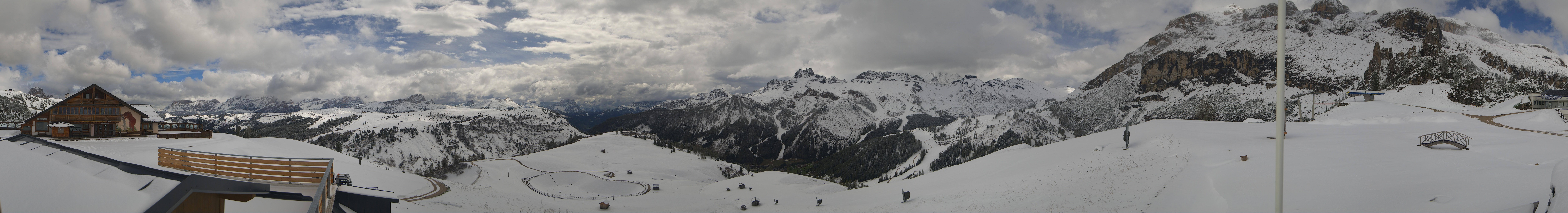 Archiv Foto Webcam Rundblick Bec de Roces, Arabba