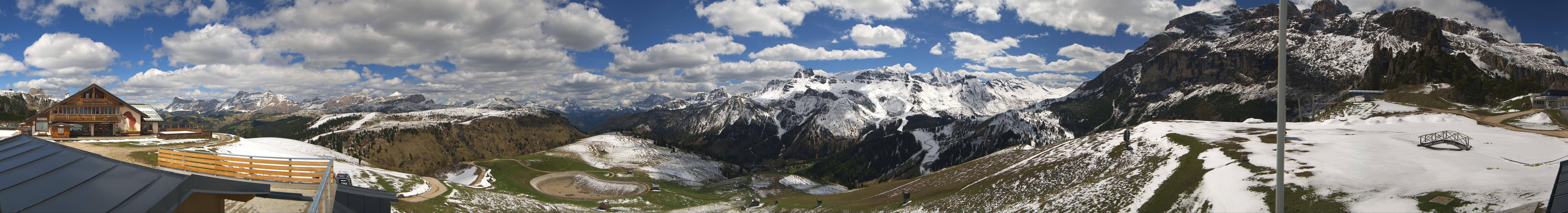 Archiv Foto Webcam Rundblick Bec de Roces, Arabba