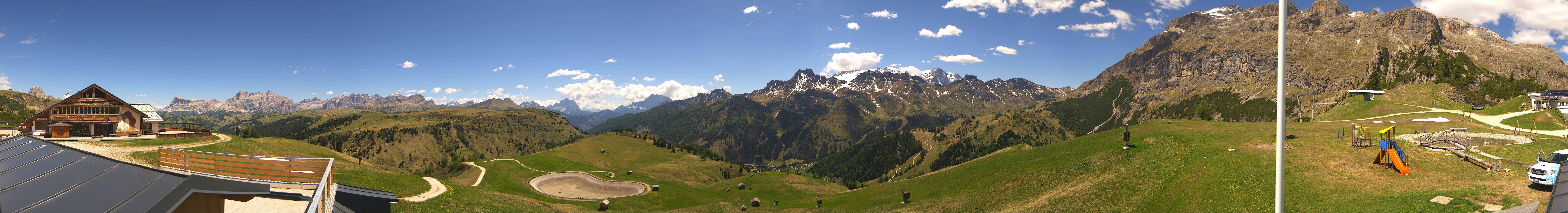 Archiv Foto Webcam Rundblick Bec de Roces, Arabba
