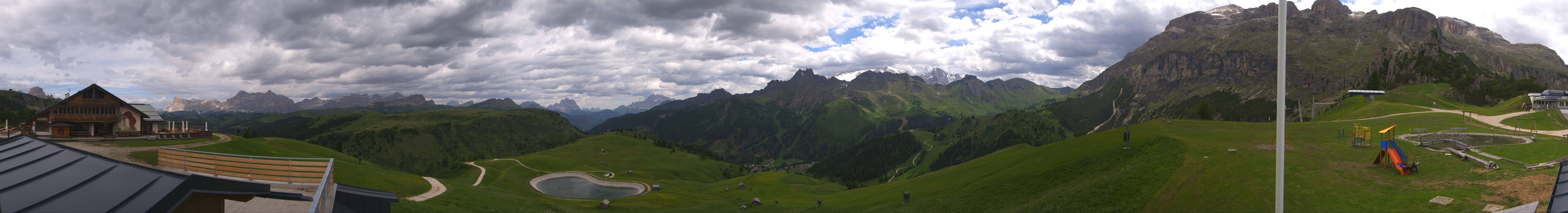 Archiv Foto Webcam Rundblick Bec de Roces, Arabba