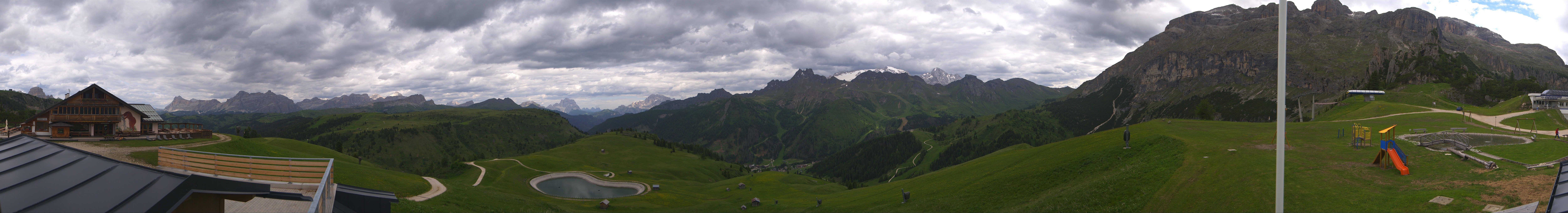 Archiv Foto Webcam Rundblick Bec de Roces, Arabba