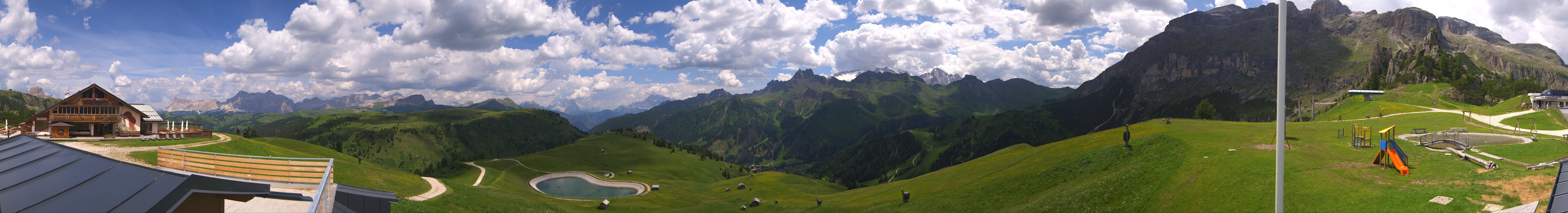 Archiv Foto Webcam Rundblick Bec de Roces, Arabba